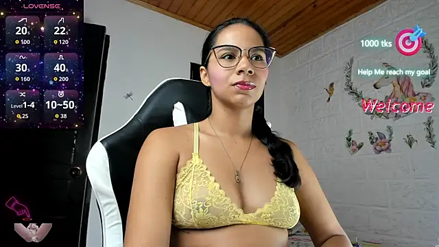 alisson hoffman05 online show from December 1, 9:50 pm