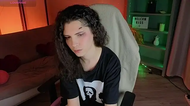 DamienLake online show from March 31, 12:21 am