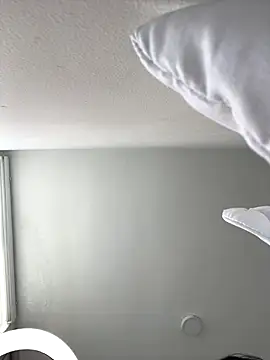 Piia Angeel1 online show from October 30, 6:20 pm