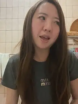 Hannababy  online show from October 3, 5:29 pm