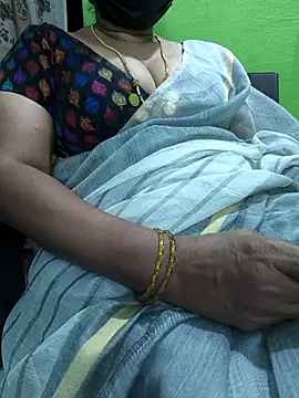 niiveditha online show from November 21, 3:03 pm