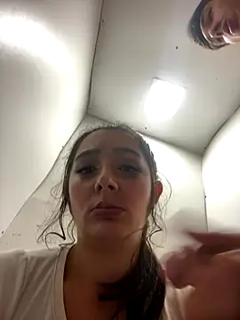 hotamanda01 online show from September 11, 9:48 pm