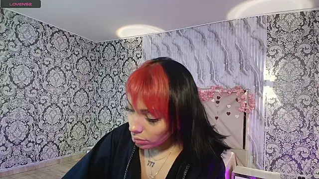 Issa tay1 online show from April 20, 3:20 am