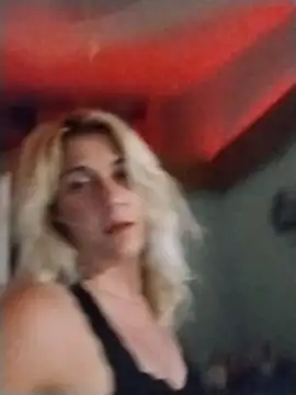 Skippydippy99 online show from October 5, 5:34 am