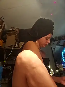 ShysluutGia online show from November 11, 6:05 pm