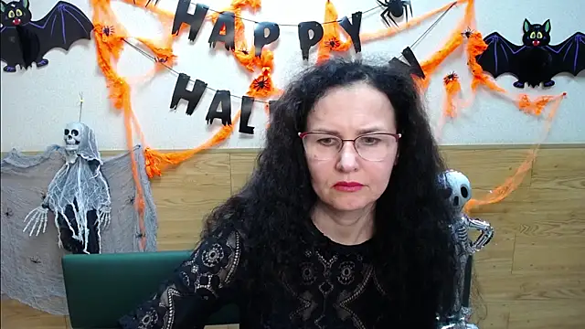 Miroslava Happi online show from November 6, 6:30 am