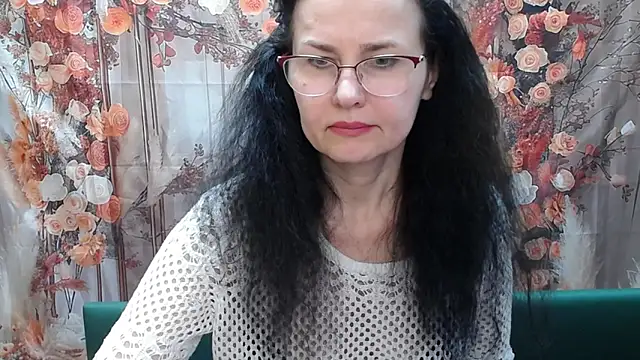 Miroslava Happi online show from February 22, 7:20 am