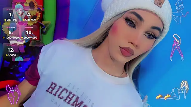 emelly horny  online show from September 22, 7:12 pm