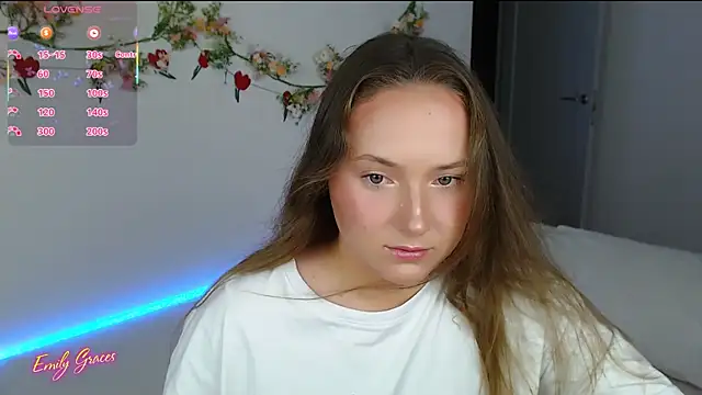 EmilyxxGraces online show from July 23, 1:51 am