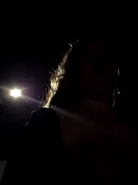 justtess online show from April 10, 9:32 pm