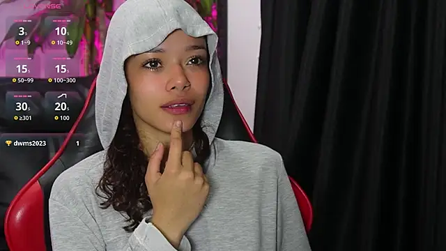 sara sharma  online show from November 24, 2:19 pm