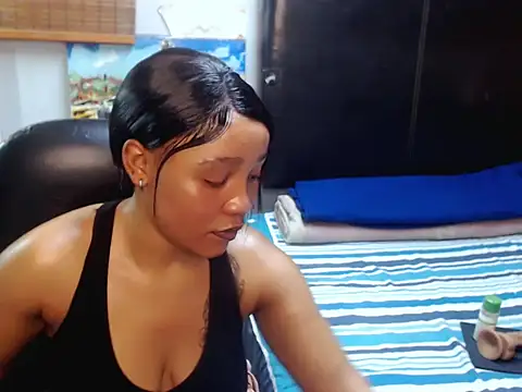 AfricanChinese online show from November 13, 7:40 am