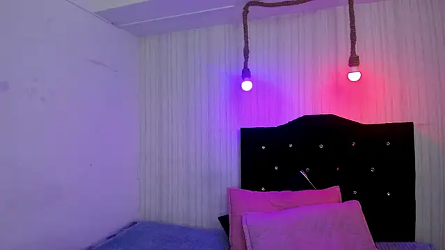 nicky angel1 online show from October 20, 6:33 pm