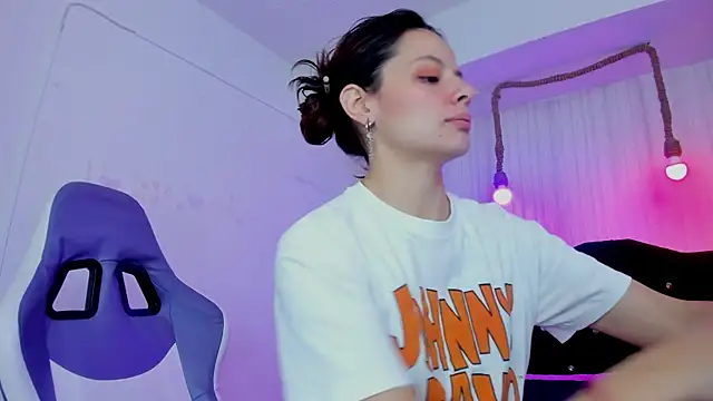 nicky angel1 online show from October 15, 6:54 pm