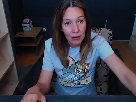 hannaha online show from May 31, 7:26 pm