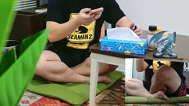 YARASERO-kun online show from November 18, 10:49 am