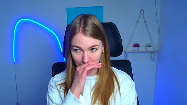 Dana flowers online show from February 16, 12:27 pm