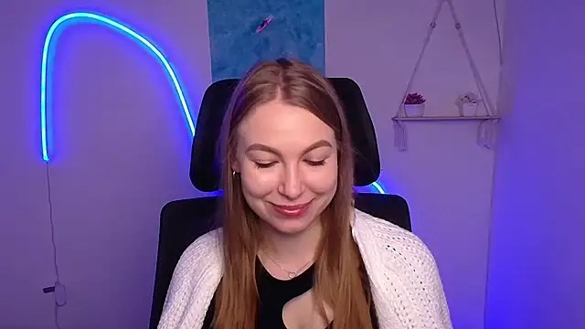 Dana flowers online show from November 10, 6:30 am