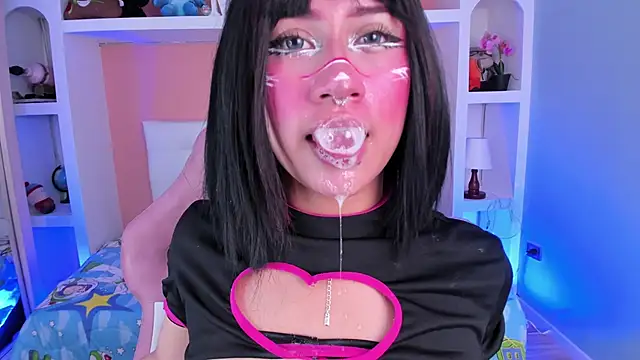 miss   megan online show from September 25, 3:05 am