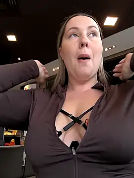 Mona Plus online show from February 8, 10:19 am