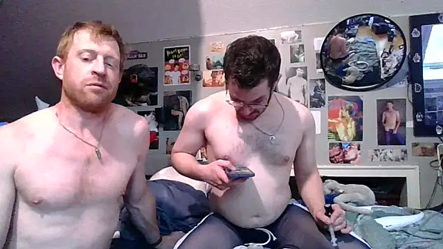 Snapshot of Sk00byJaXxX212 chatting on October 20, 10:02 pm Sk00byJaXxX212 online show from October 20, 10:02 pm