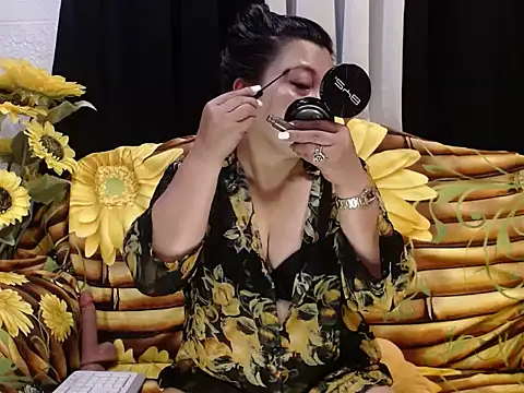 UrSweetClassyPinay online show from May 3, 8:07 am