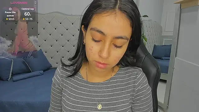 lucelly 15 online show from February 20, 11:56 am