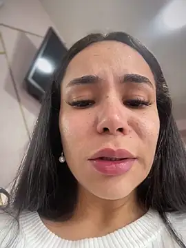 Naatalia online show from December 4, 7:47 pm