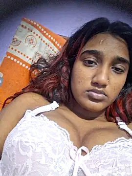 indianpink lips online show from June 7, 7:10 pm