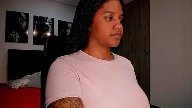 ZahraRose online show from September 25, 7:23 pm