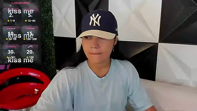 melany rouse18 online show from October 11, 3:22 am