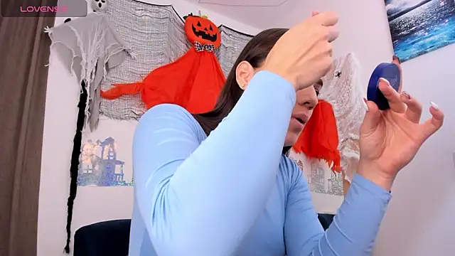 Baby Asshley online show from October 24, 5:20 pm