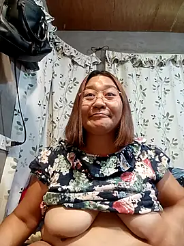 Snapshot of hotchubby88 chatting on October 23, 2:06 am hotchubby88 online show from October 23, 2:06 am