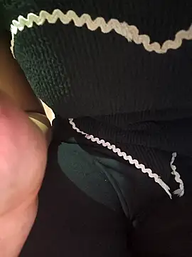 Snapshot of Aaradhna-hoy chatting on October 30, 10:27 am Aaradhna-hoy online show from October 30, 10:27 am