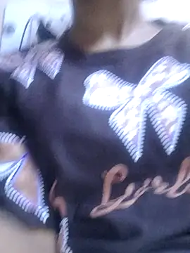 Snapshot of Aaradhna-hoy chatting on September 10, 10:26 am Aaradhna-hoy online show from September 10, 10:26 am