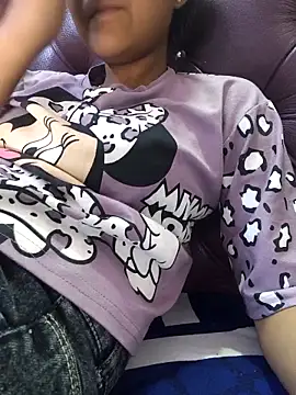 Snapshot of Aaradhna-hoy chatting on October 3, 10:20 am Aaradhna-hoy online show from October 3, 10:20 am