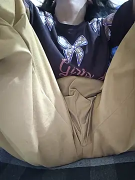 Snapshot of Aaradhna-hoy chatting on October 18, 12:52 pm Aaradhna-hoy online show from October 18, 12:52 pm