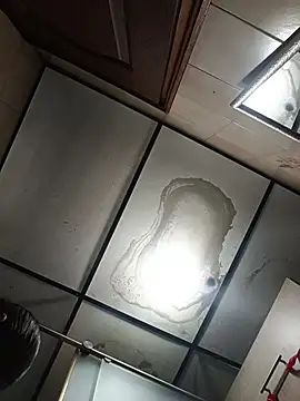 EmmaSulivan online show from April 1, 11:00 am