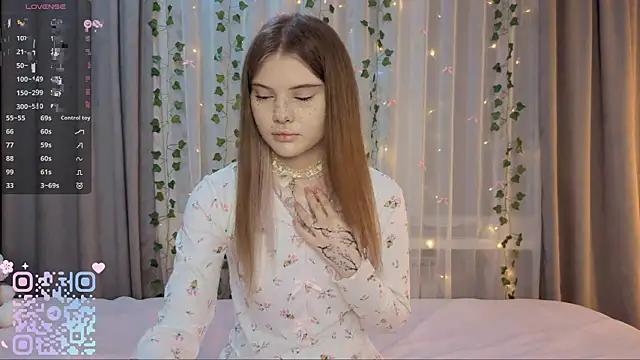 CarolinePepper online show from February 22, 2:29 pm