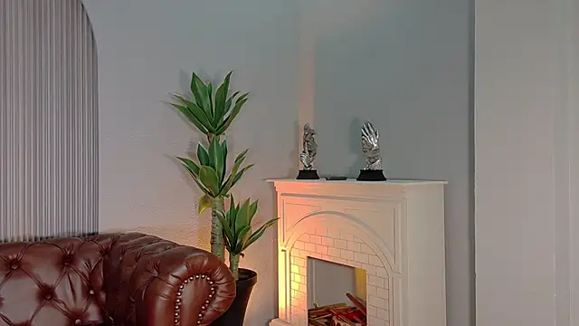 katia foxxx  online show from July 1, 5:34 pm