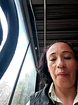 Coeur de luxure online show from April 8, 3:47 pm