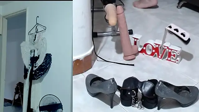 afroditacute15 online show from September 10, 10:21 pm