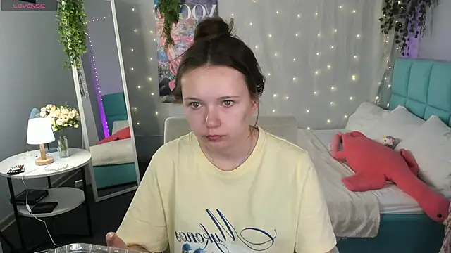 boozekirs  online show from June 22, 3:11 am