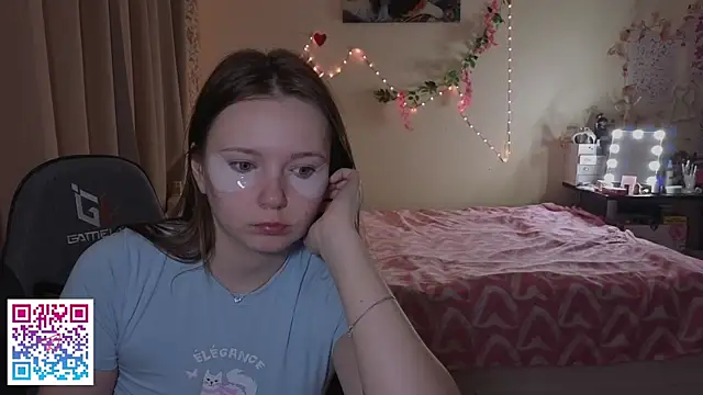 boozekirs  online show from June 29, 2:51 am