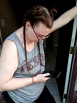 HTXBELLE online show from September 27, 12:07 am