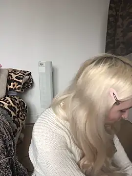 Blondie Sofia Essexbabe online show from November 27, 11:57 am