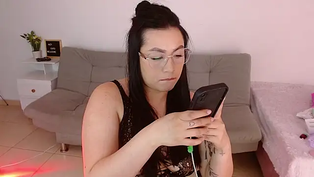 emily-777 online show from October 8, 11:42 pm