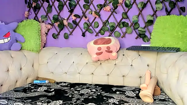 amydelahozgomez online show from September 13, 5:59 am