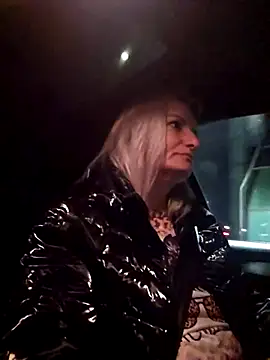 LadyTouch online show from March 5, 11:11 pm