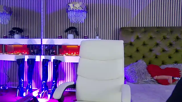 LadyTouch online show from September 29, 12:49 am